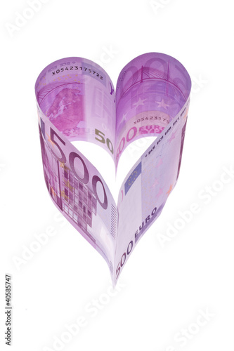 Euro Geldschein in Form eines Herzens