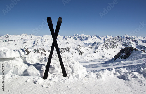 Pair of cross skis in snow © difught