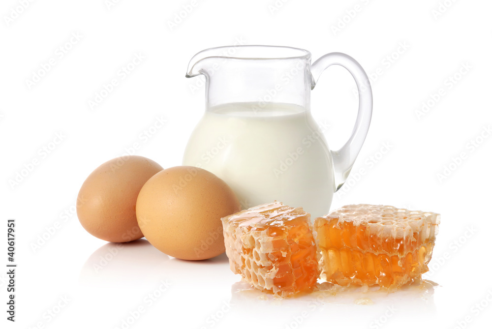 Fresh milk, two eggs and honey Fresh milk, two eggs and honey