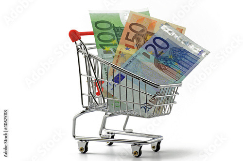 euro in einkaufswagen photo