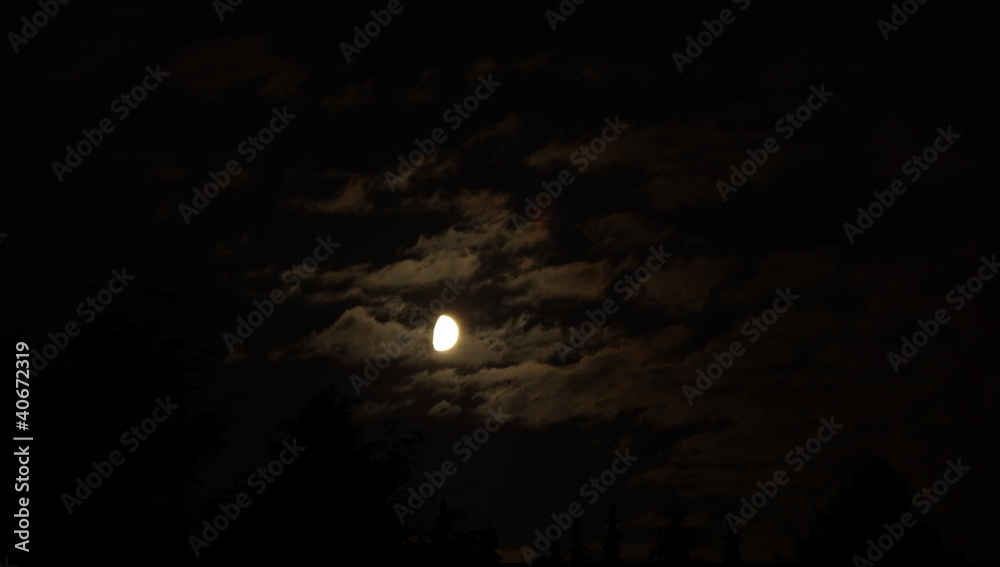 Untergehender Mond Untergehender Mond