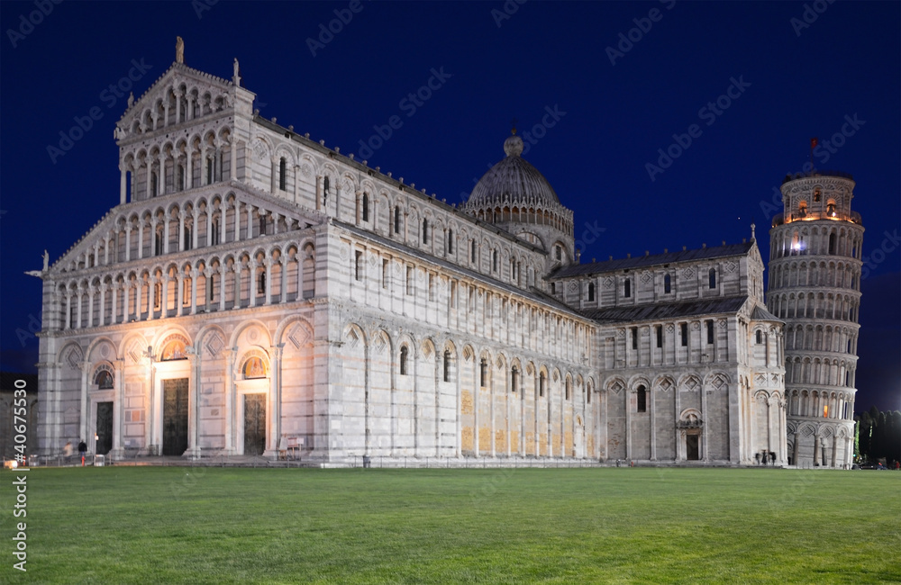 Piazza dei Miracoli:Basilica and the Leaning Tower, Pisa, Italy