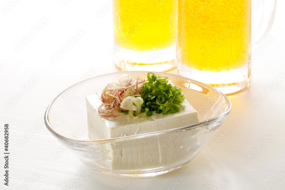 冷奴とビール 冷奴とビール