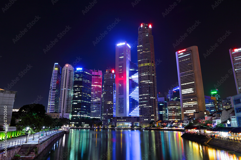 Fototapeta premium Singapore cityscape at night