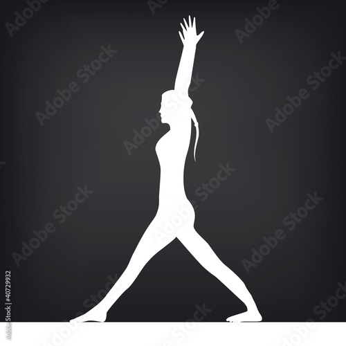 Virabhadrasana Eins mit gestreckten Beinen