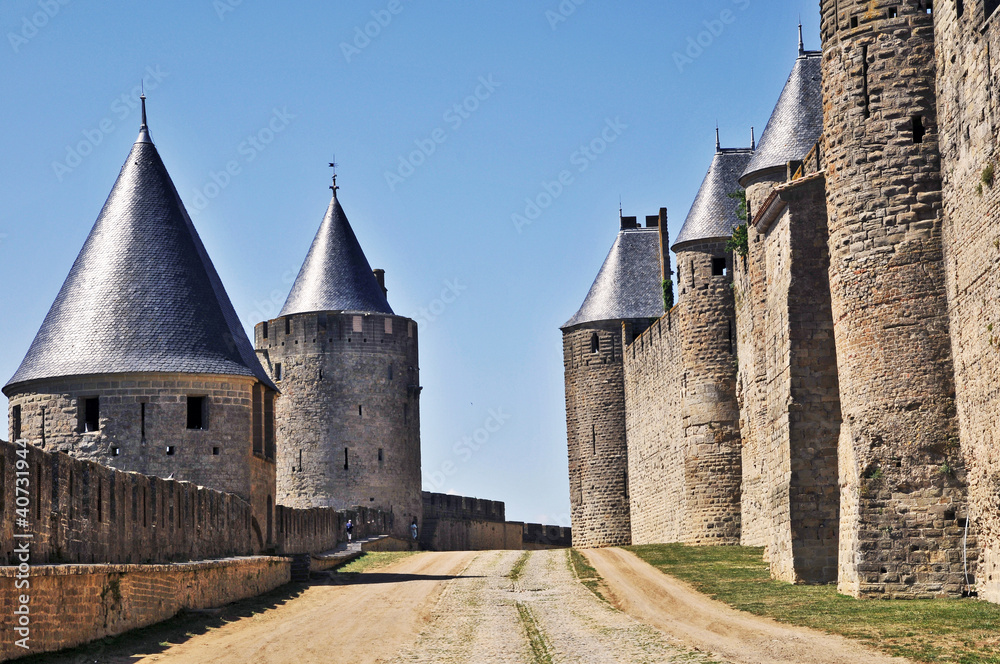 Il villaggio fortificato di Carcassonne, Francia