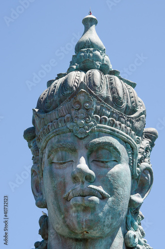 ウィシュヌ像の頭部