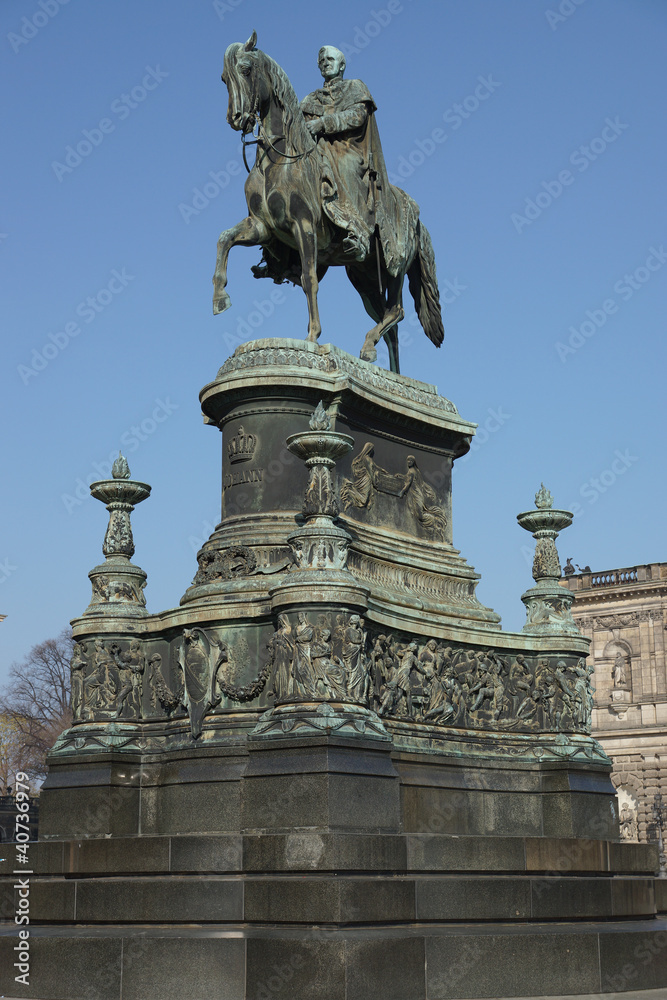 Dresden König Johann Denkmal