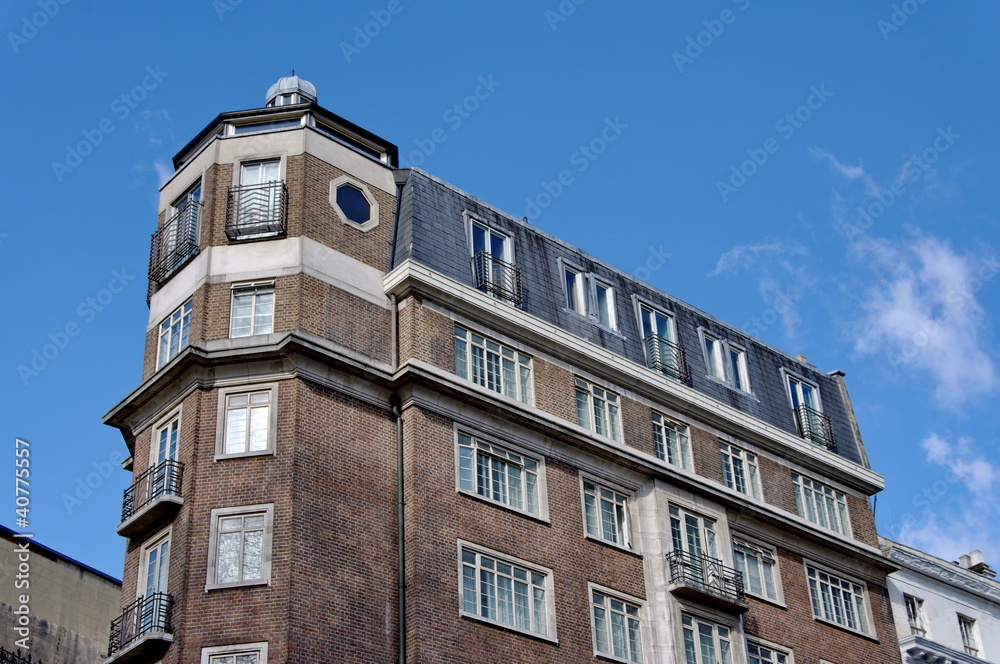 Fototapeta premium Immeuble de briques rouges, Londres.