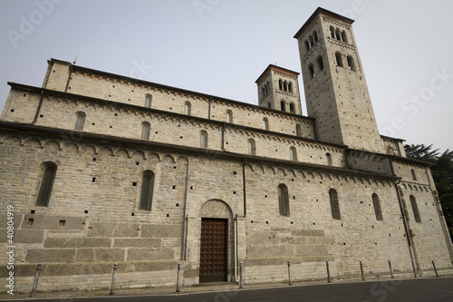 chiesa di sant'abbondio a como photo