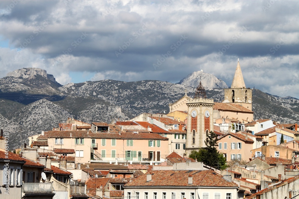 Aubagne en Provence et Massif de la Sainte Baume