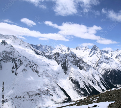 Fototapeta Naklejka Na Ścianę i Meble -  Beautiful high mountains of the Caucasus