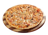 Pizza with beef and pork