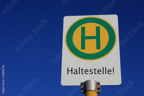 Haltestellenschild Haltestelle photo