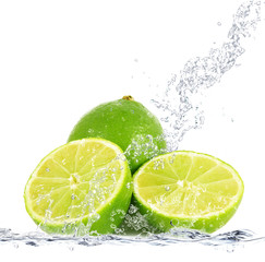 Küchenrückwand glas motiv Spritzendes Wasser Limettenspritzer  © Photobeps