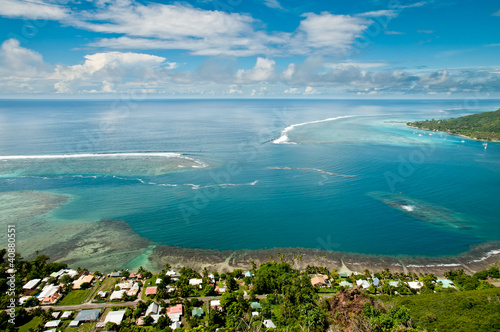 Entrance inside the lagoon of the Moorea Island
