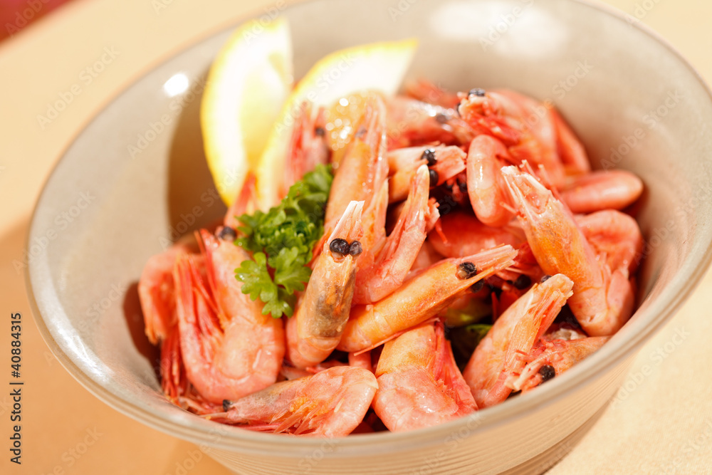 shrimps with lemon