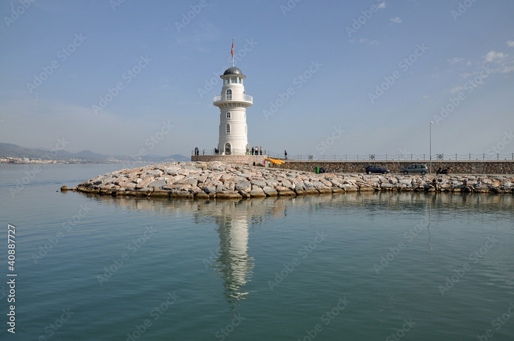 Leuchtturm am Hafen von Alanya