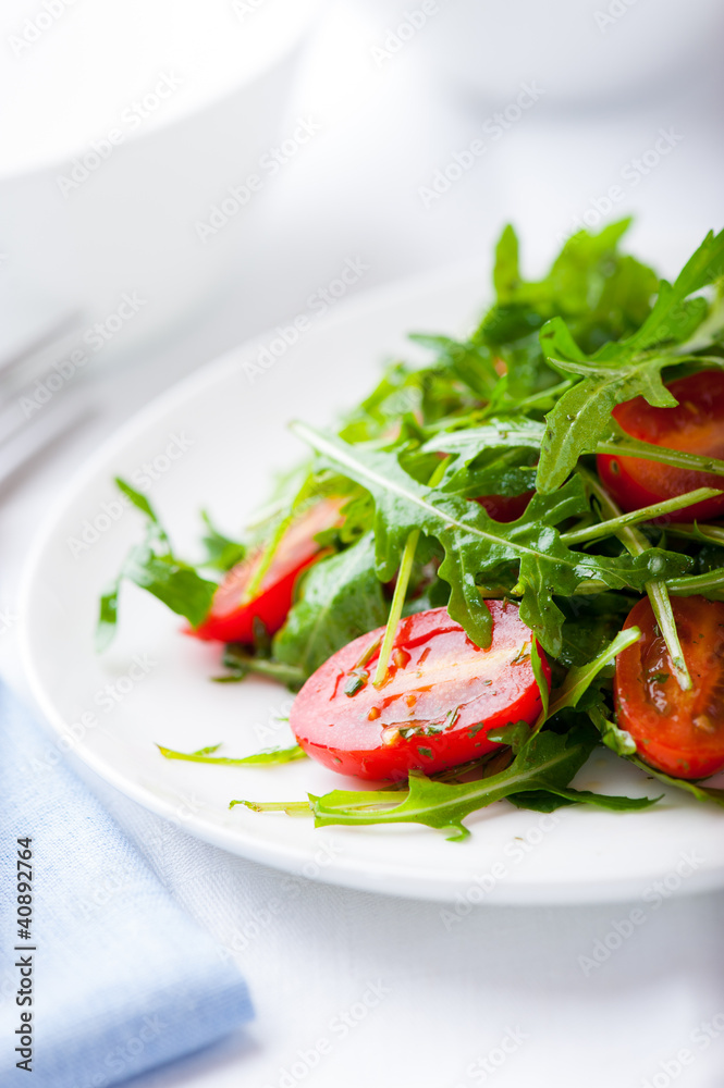 Rocket Salad with Cherry Tomatoes Rocket Salad with Cherry Tomatoes
