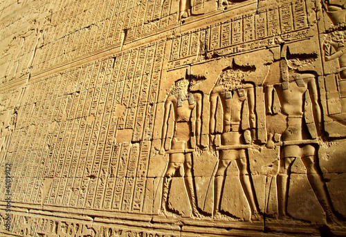 hieroglify 1