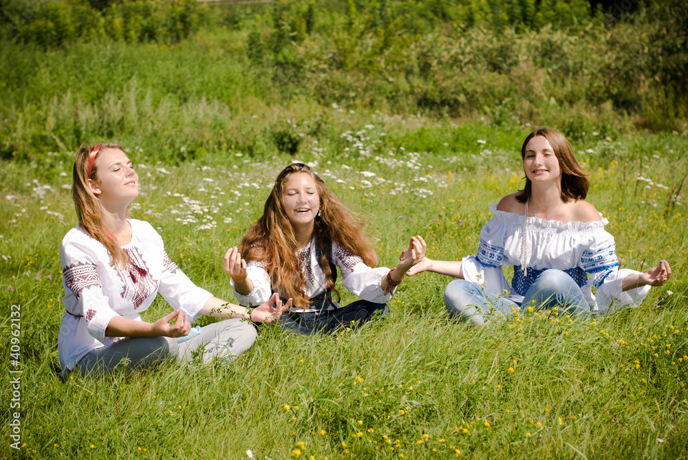 Maditation Girls