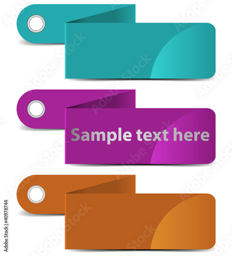 Folded label with shadow