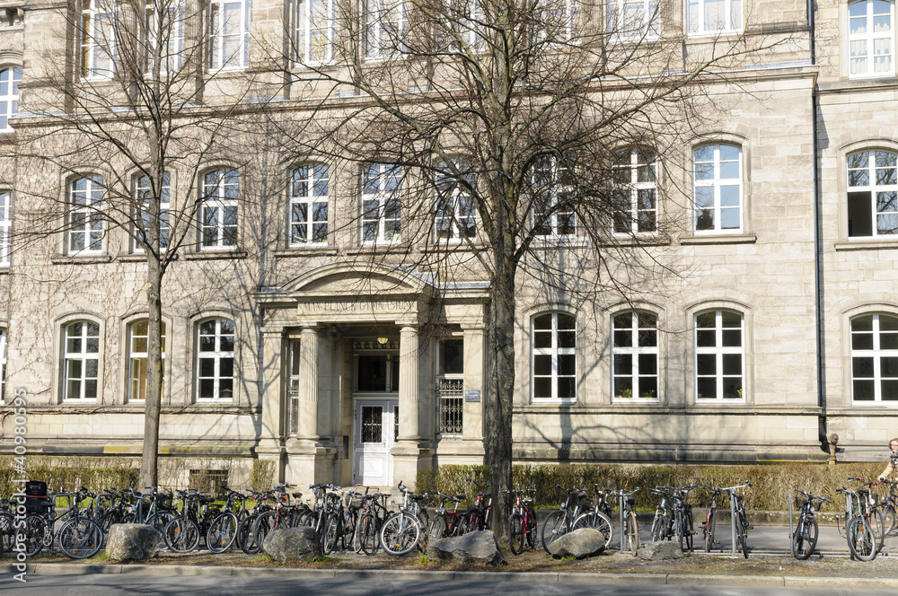 Fototapeta premium Universitätsstadt Göttingen, Max-Planck-Gymnasium