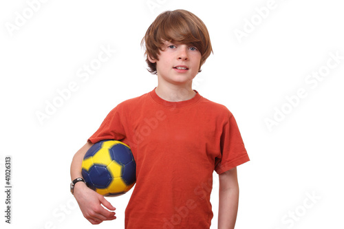 Junge mit Ball