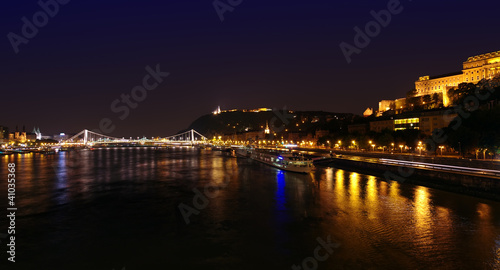 Budapest night panorama © Ioan Panaite