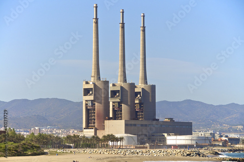 Photography Ehemaliges Kraftwerk Central térmica de San Adrián im Norden von Barcelona