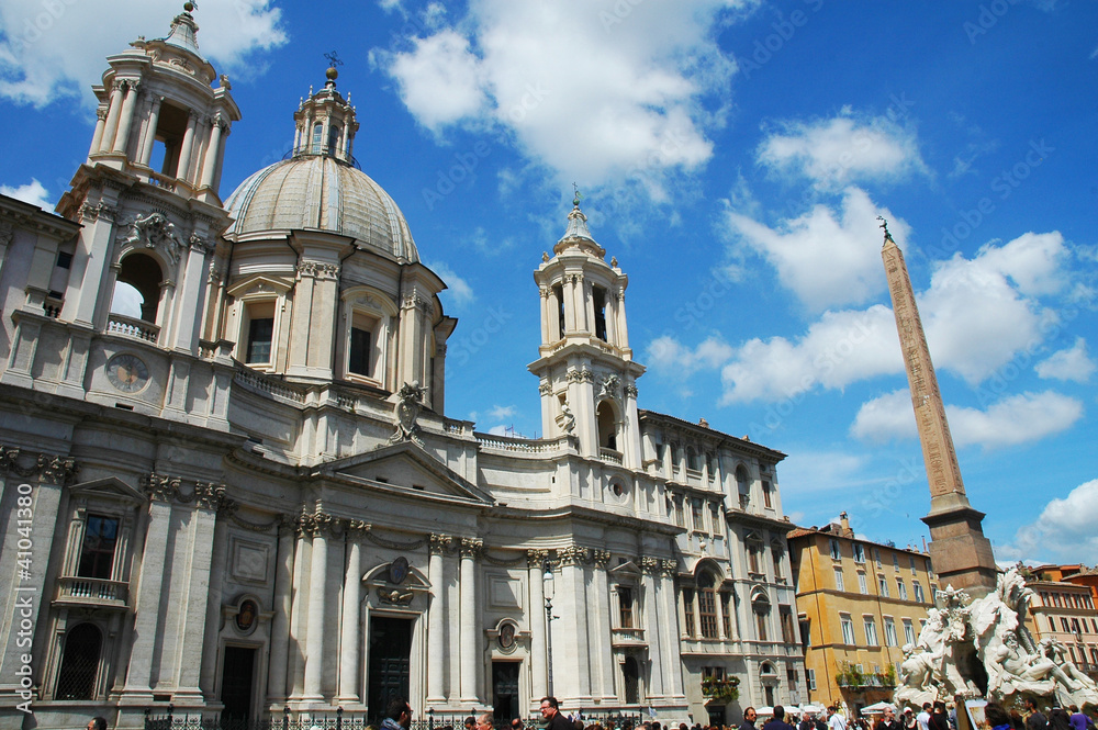 Chiesa e obelisco di Piazza Navona, Roma, Italia