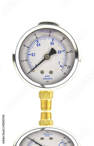 pressue gauge with shadow reflection