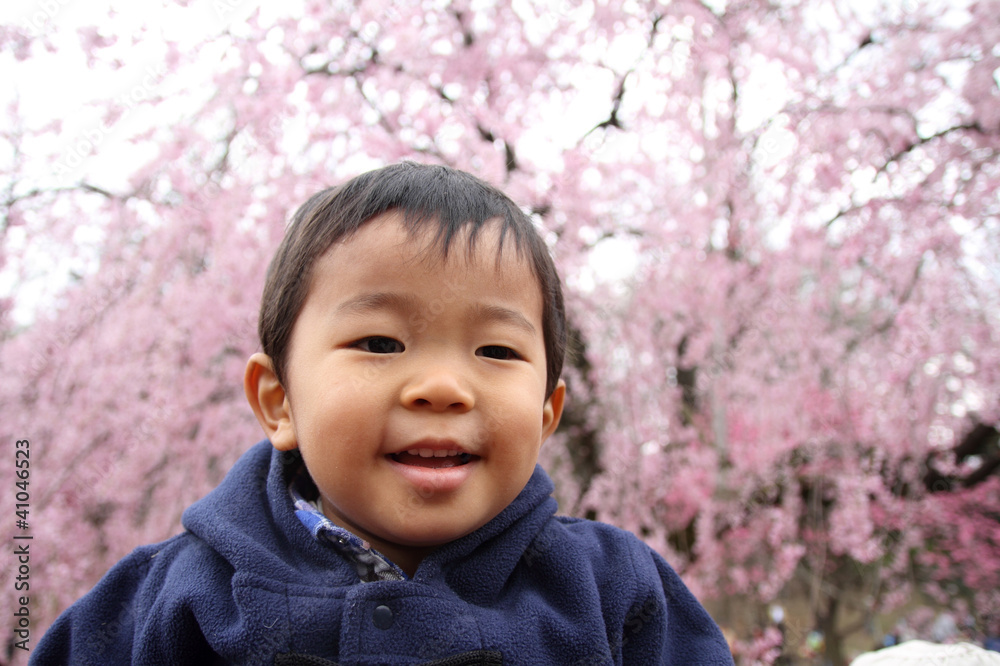 桜と子供 桜と子供