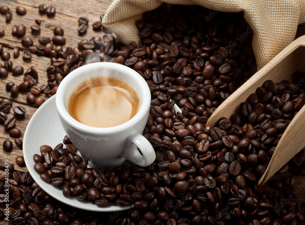 Fototapeta premium Espresso coffee cup
