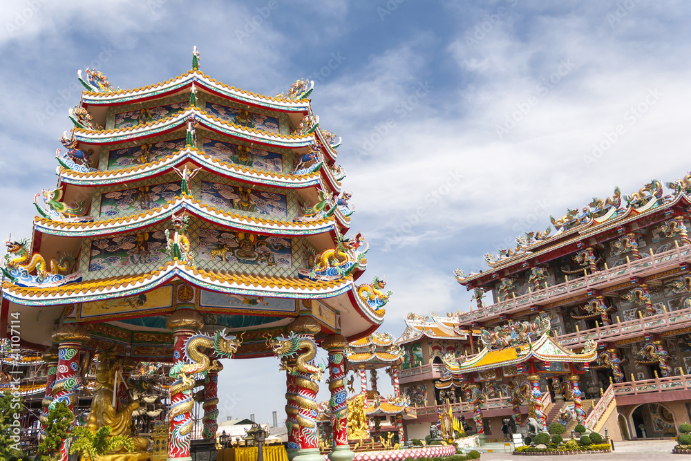 Obraz premium The pagoda in belief asian on clear sky
