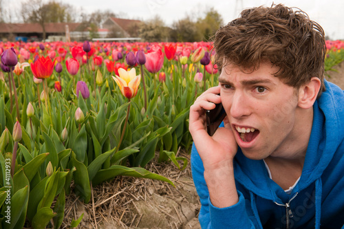 Billede på lærred Making a terrible phone call