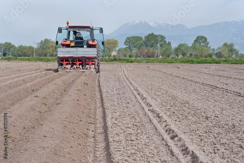 macchina per la semina delle patate