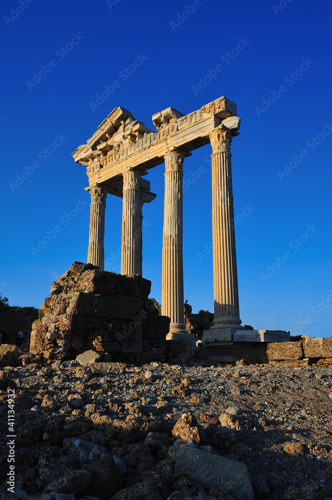 Fototapeta premium Temple of Apollo, Side, Turkey