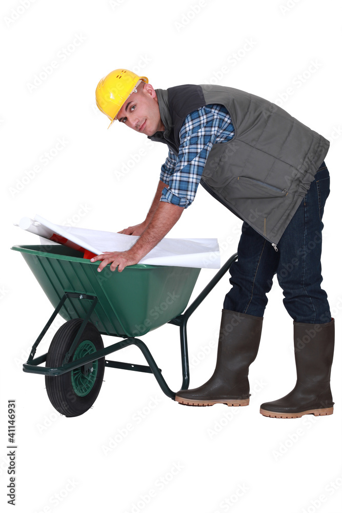 Bricklayer on trolley
