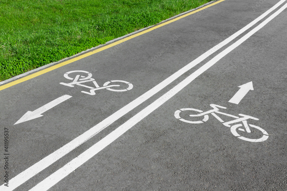 Obraz premium bike lane, road for bicycles