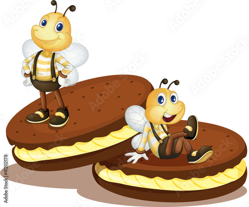 Bee biscuits