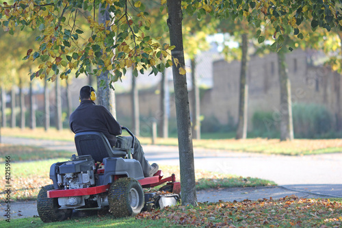 Jardinier municipal-6575