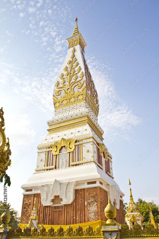 phra that phanom,pagoda