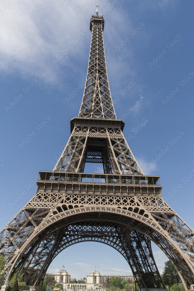 Paris tour Eiffel