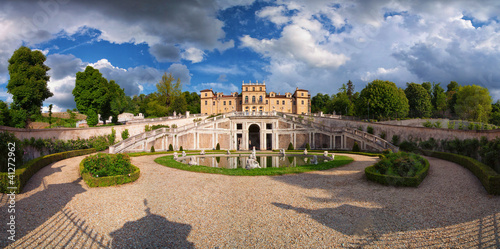 Villa della Regina, Torino, Italia (panorama) photo