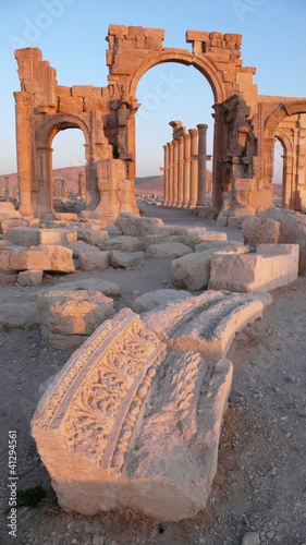 Arco monumental de Palmira, Syria photo