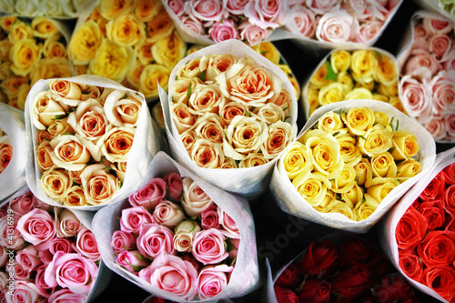 Mommy bouquets, colored roses - Top view