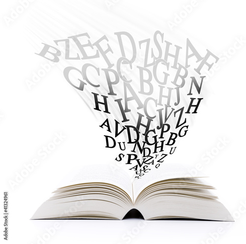 Buch mit Buchstaben