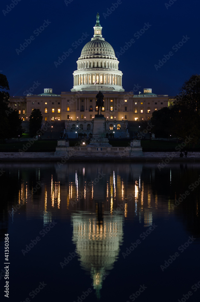 Washington DC - US Capitol building at night