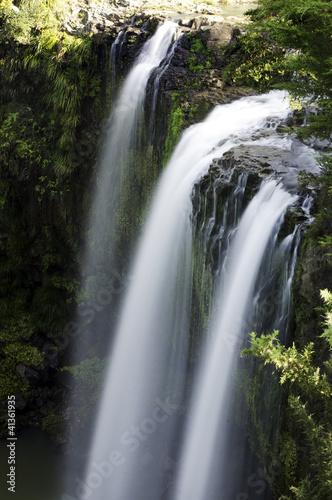 Nature - Waterfall © Rafael Ben-Ari